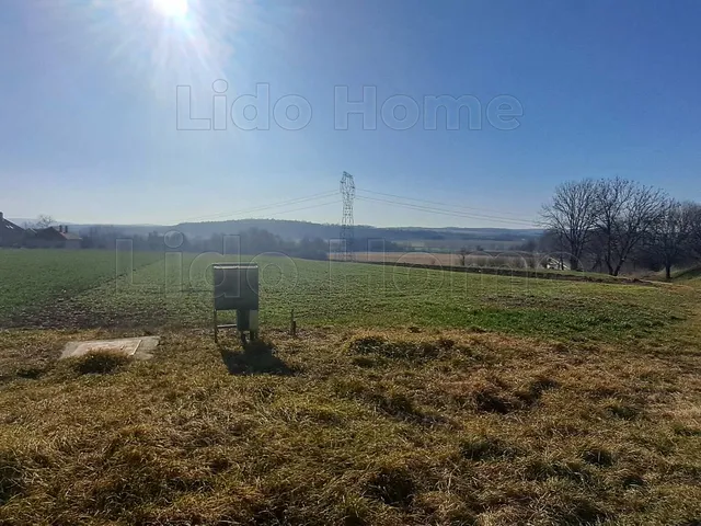 Eladó telek Olaszfalu 2400 nm