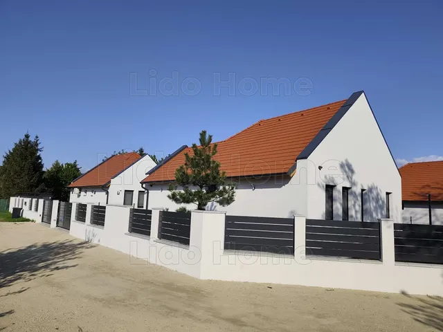Eladó ház Balatonszőlős 105 nm