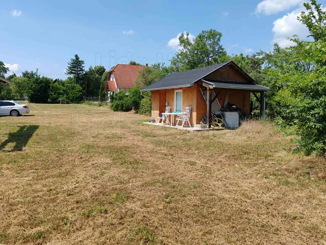 Eladó telek Zánka 20 nm