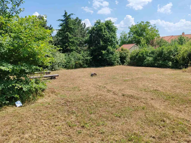 Eladó telek Zánka 20 nm