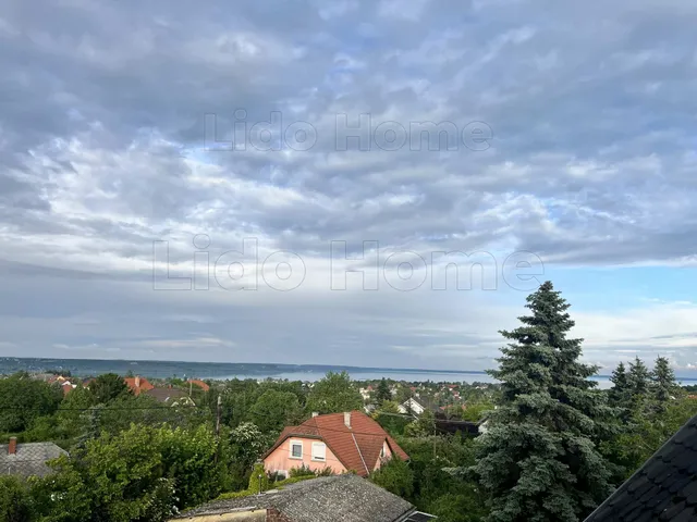 Eladó ház Balatonalmádi 185 nm