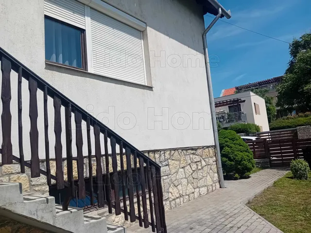 Eladó ház Balatonfüred, Belváros 340 nm