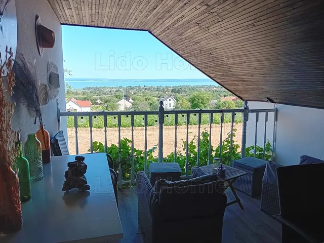 Eladó ház Csopak 110 nm