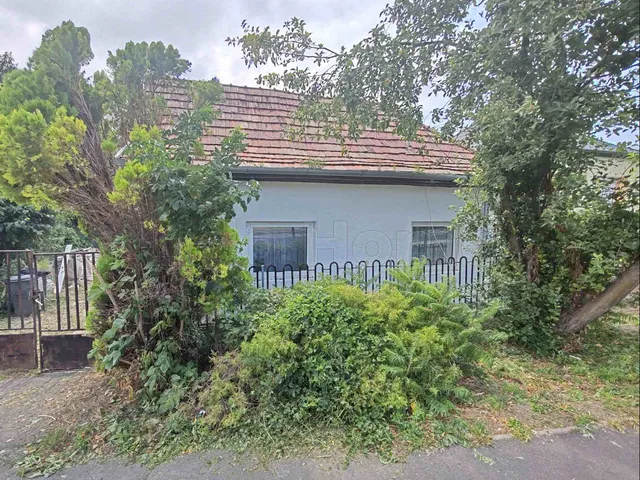 Eladó ház Balatonfűzfő 70 nm