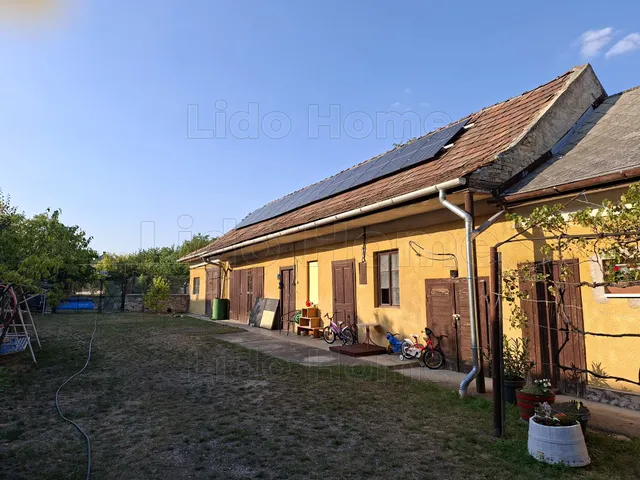Eladó ház Várpalota 105 nm