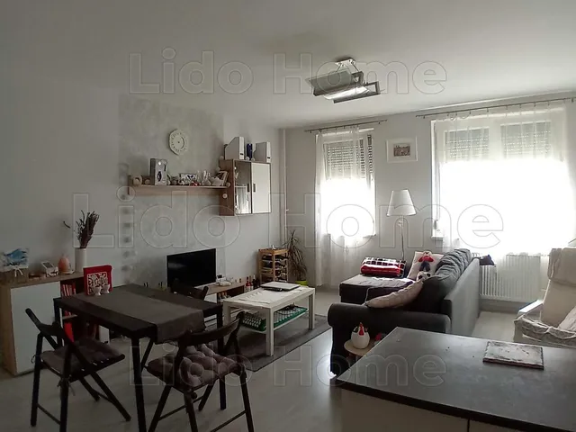 Eladó lakás Veszprém, Jutasi úti lakótelep 42 nm