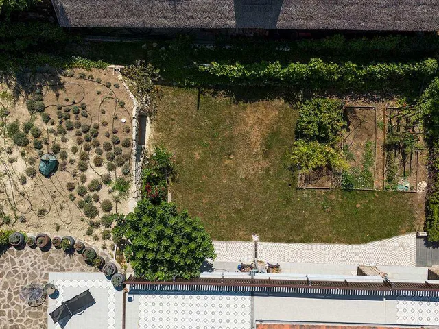 Eladó ház Tihany 300 nm