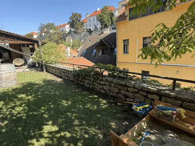 Eladó lakás Veszprém, Belváros 105 nm