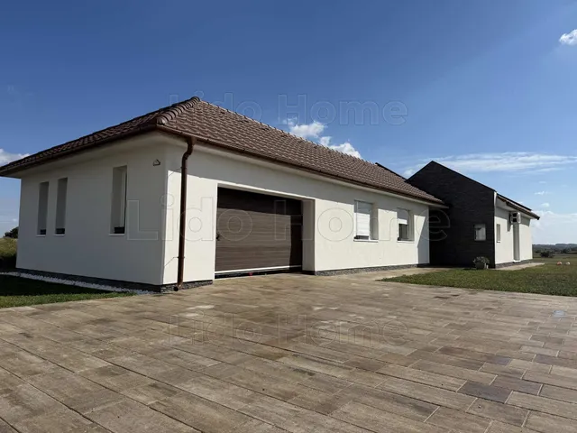 Eladó ház Vilonya 125 nm