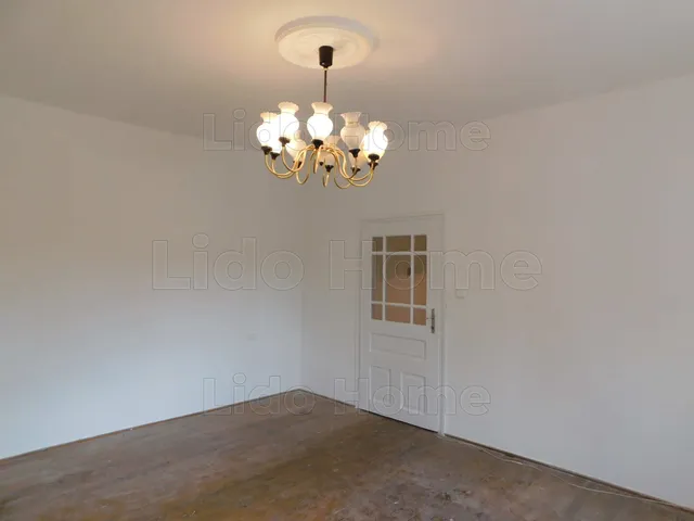 Eladó ház Füle 51 nm