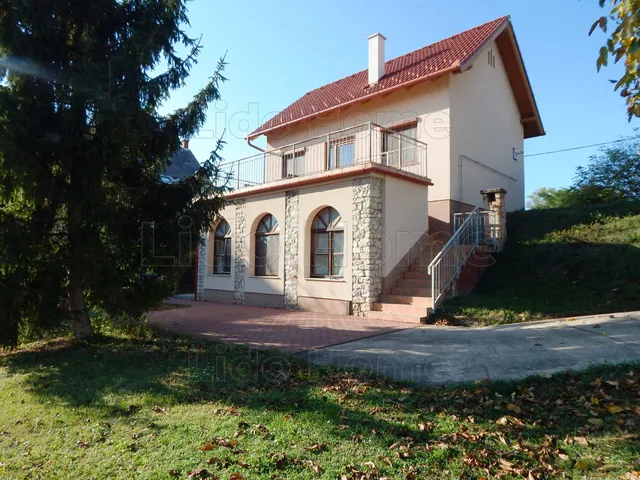 Eladó ház Balatonfüred, Tamáshegy 100 nm