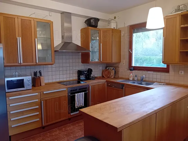 Kiadó lakás Balatonakali 100 nm