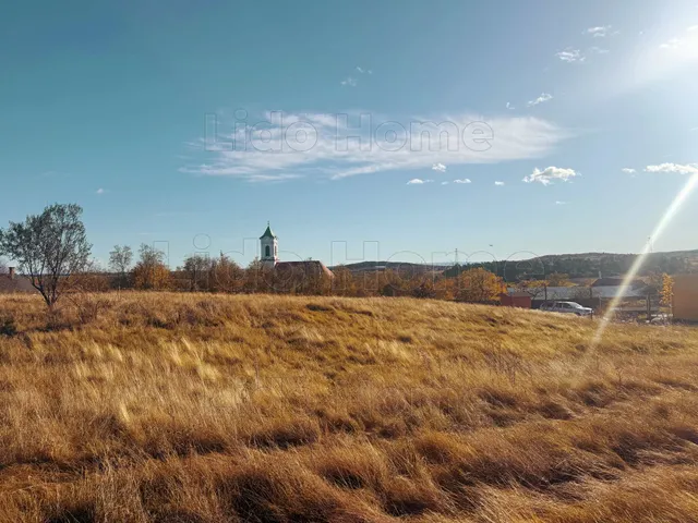 Eladó ház Királyszentistván 70 nm