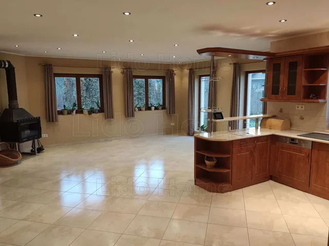 Eladó ház Vilonya 111 nm