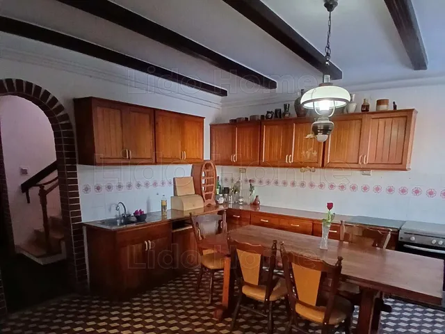 Eladó ház Papkeszi 360 nm