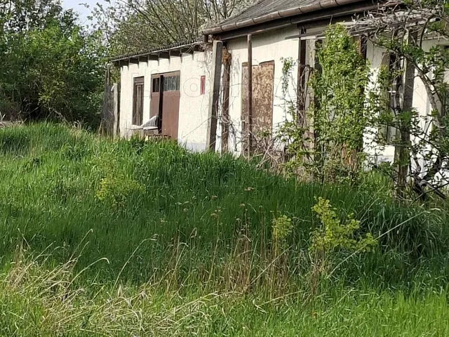 Eladó ház Balatonfőkajár 63 nm