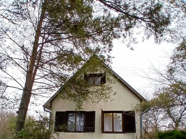 Eladó mezőgazdasági ingatlan Balatonfőkajár 40 nm