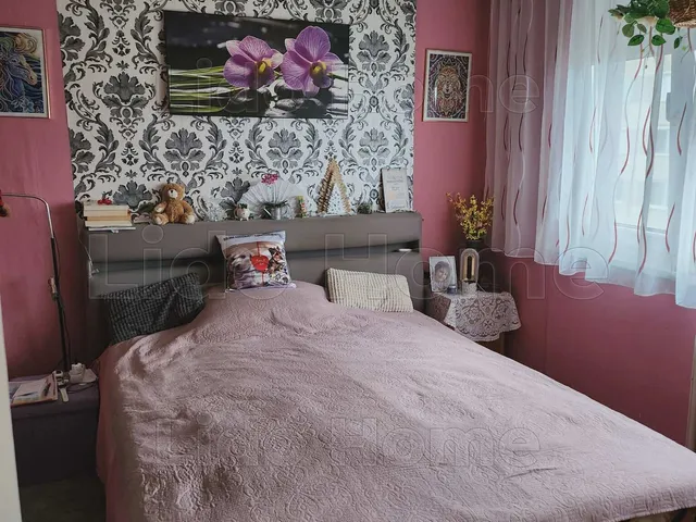 Eladó lakás Veszprém, Jutasi úti lakótelep 54 nm