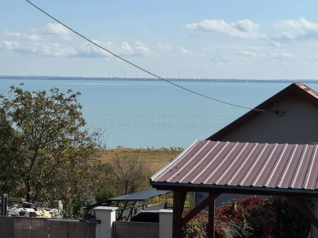 Eladó mezőgazdasági ingatlan Alsóörs 1425 nm