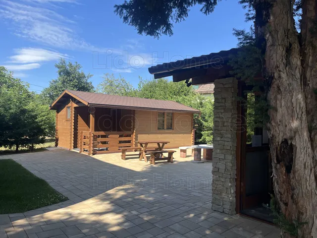 Eladó kereskedelmi és ipari ingatlan Balatonszepezd 170 nm