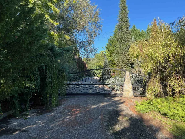 Eladó kereskedelmi és ipari ingatlan Ajka, Bakonygyepes 330 nm