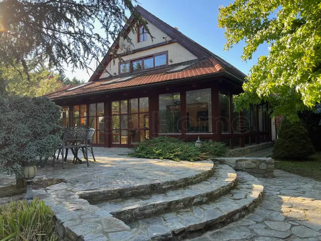 Eladó ház Ajka, Bakonygyepes 330 nm