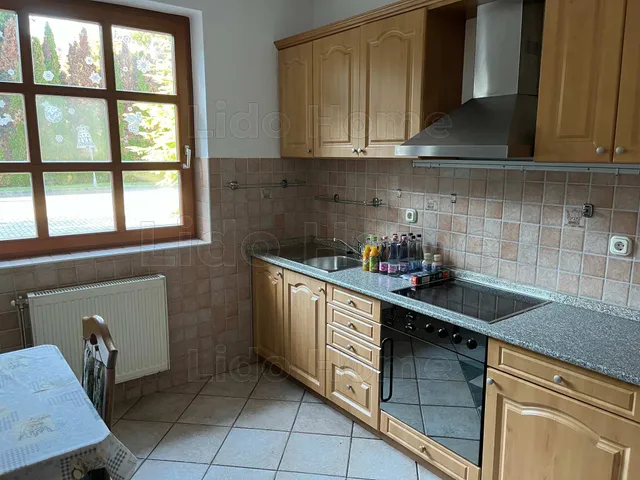 Eladó ház Ajka, Bakonygyepes 330 nm