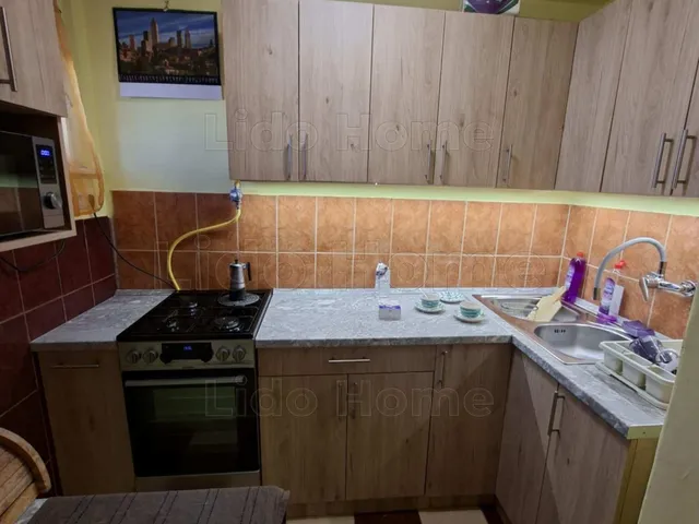 Eladó lakás Pétfürdő 63 nm