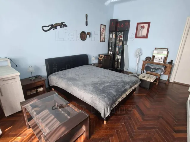 Eladó lakás Pétfürdő 63 nm