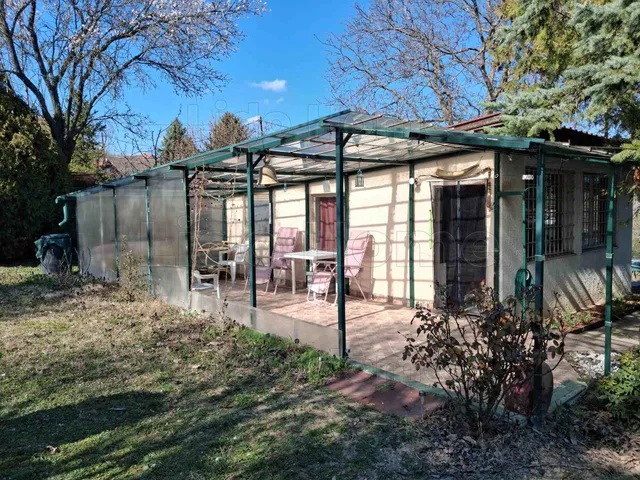 Eladó üdülő és hétvégi ház Balatonalmádi 36 nm