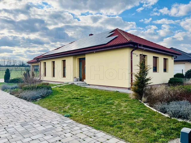 Eladó ház Márkó 121 nm