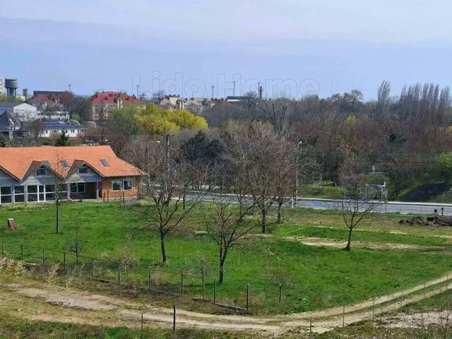 Eladó telek Pétfürdő 3008 nm