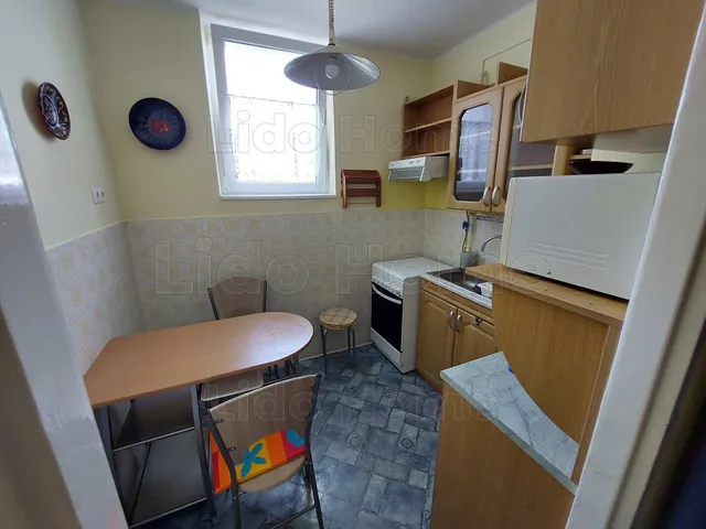 Eladó lakás Veszprém, Endrődi Sándor-lakótelep 53 nm