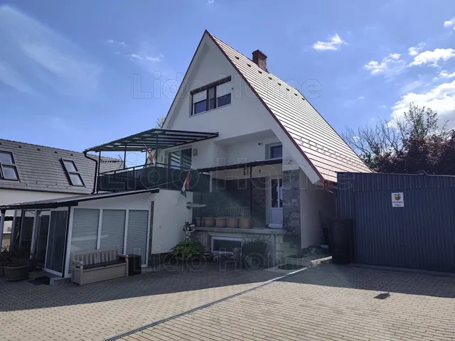 Eladó ház Balatonalmádi 180 nm