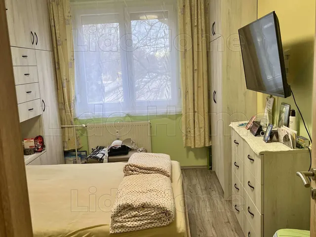 Eladó lakás Veszprém, Jutasi úti lakótelep 54 nm