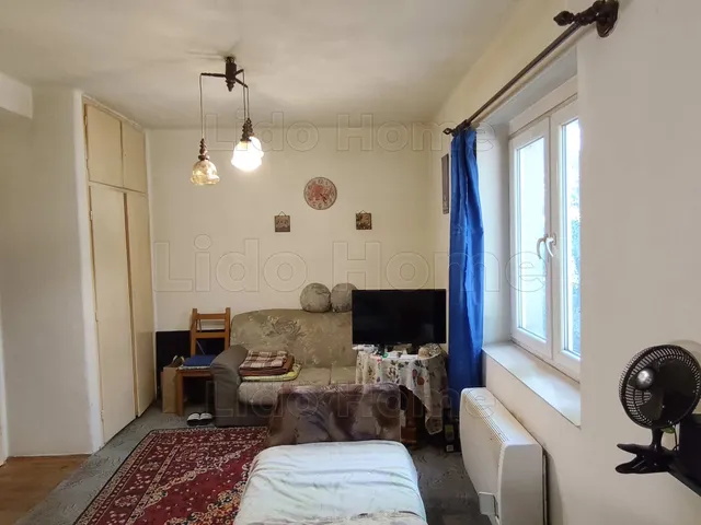 Eladó lakás Balatonfűzfő, Fűzfőgyártelep 21 nm