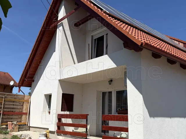 Eladó ház Balatonfőkajár 98 nm