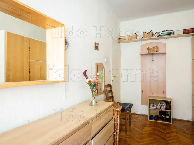 Eladó lakás Veszprém 74 nm