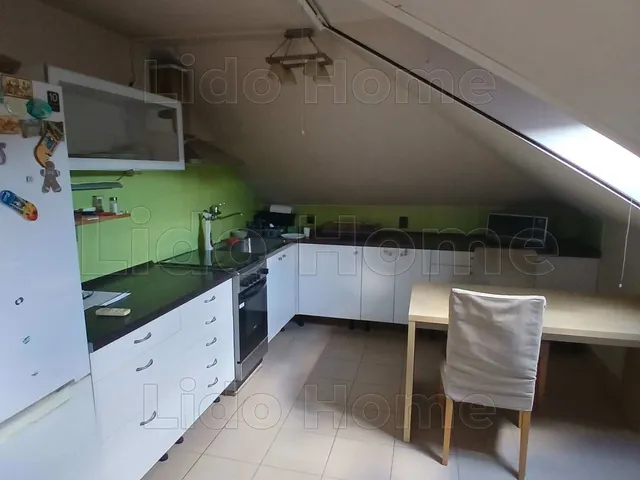 Eladó ház Balatonkenese 170 nm