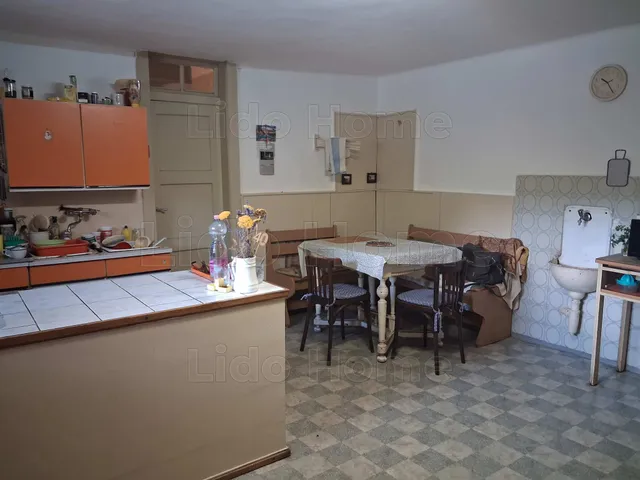 Eladó ház Dörgicse 137 nm