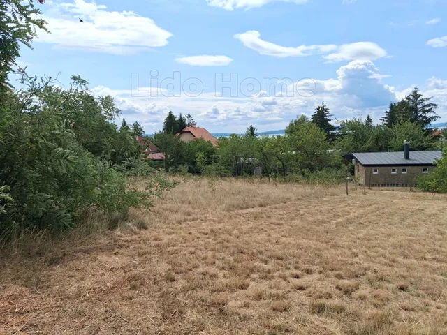 Eladó telek Balatonakali 698 nm