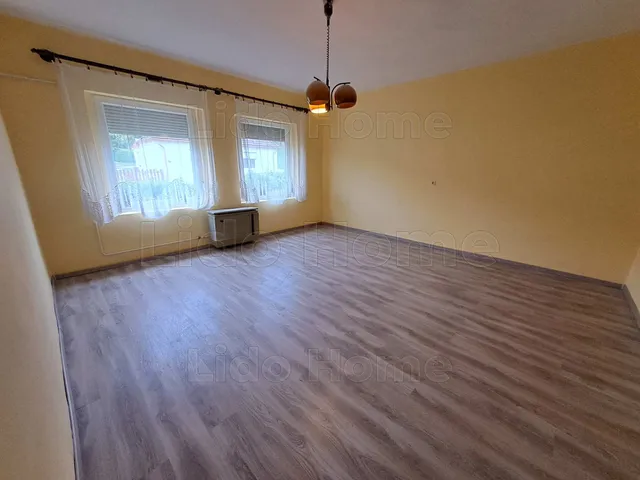 Eladó ház Bázakerettye 70 nm