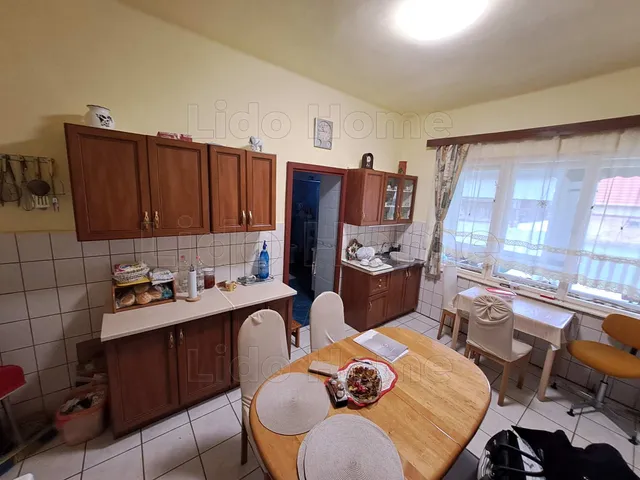 Eladó ház Orosztony 110 nm