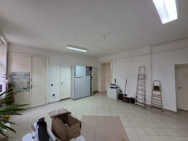 Kiadó kereskedelmi és ipari ingatlan Nagykanizsa, Belváros 40 nm