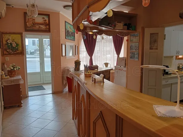 Eladó kereskedelmi és ipari ingatlan Nagykanizsa, Belváros 440 nm