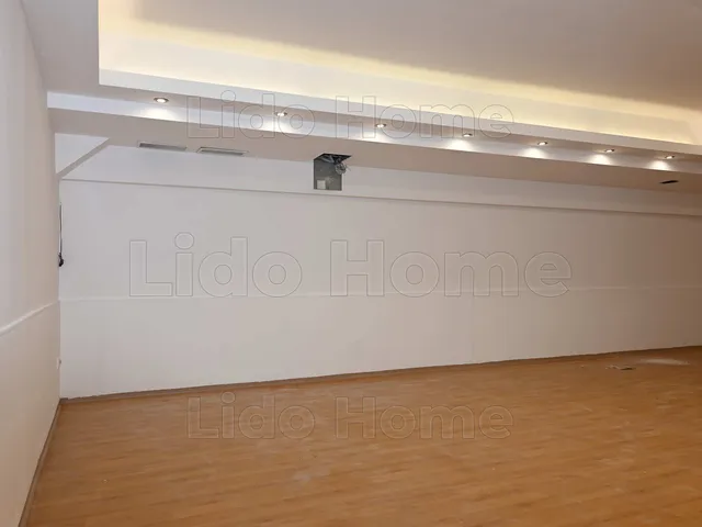 Kiadó kereskedelmi és ipari ingatlan Nagykanizsa 246 nm