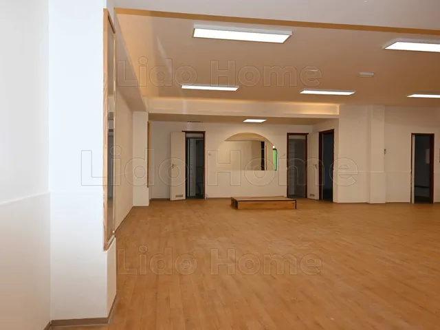 Kiadó kereskedelmi és ipari ingatlan Nagykanizsa, Belváros 246 nm