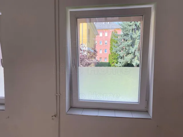 Kiadó kereskedelmi és ipari ingatlan Nagykanizsa, Belváros 62 nm