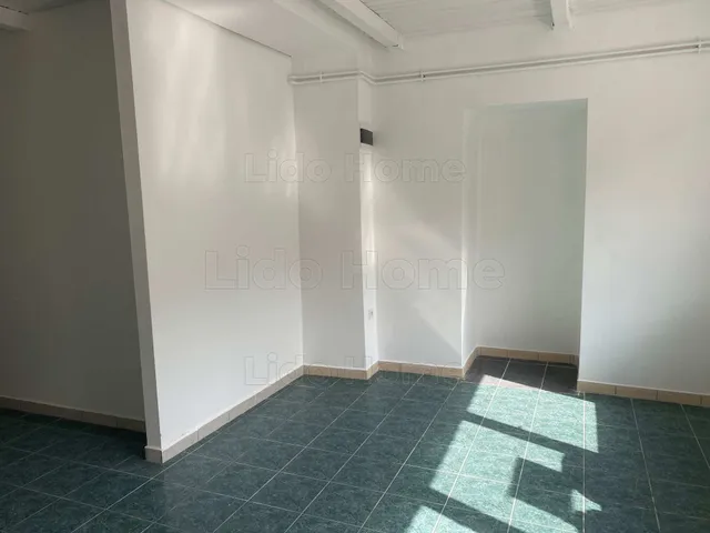 Kiadó kereskedelmi és ipari ingatlan Nagykanizsa, Belváros 62 nm