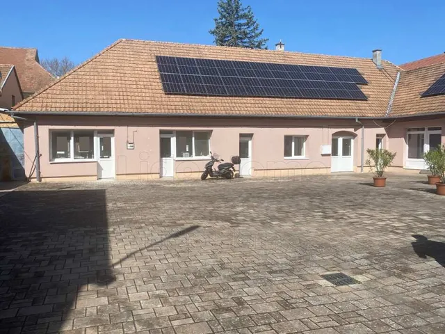 Kiadó kereskedelmi és ipari ingatlan Nagykanizsa, Belváros 62 nm